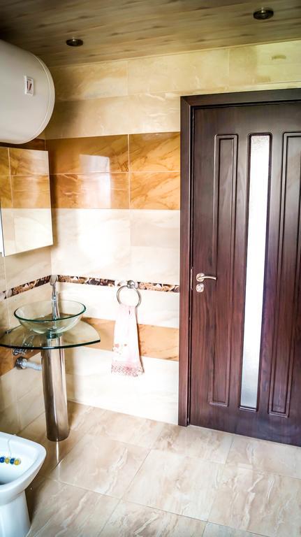 Guest House Meridi Priseltsi Exterior photo